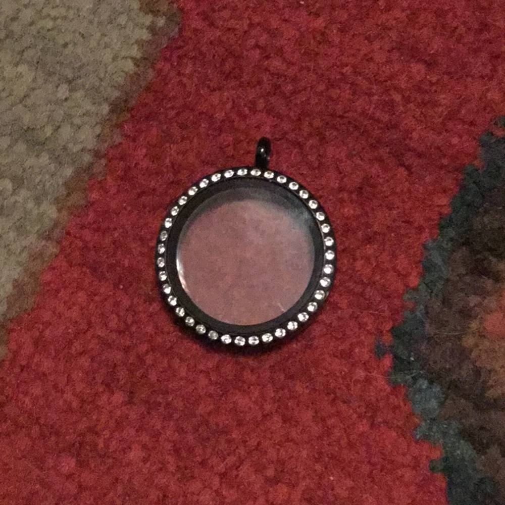 New BlackOrigami Owl Pendant with Crystals